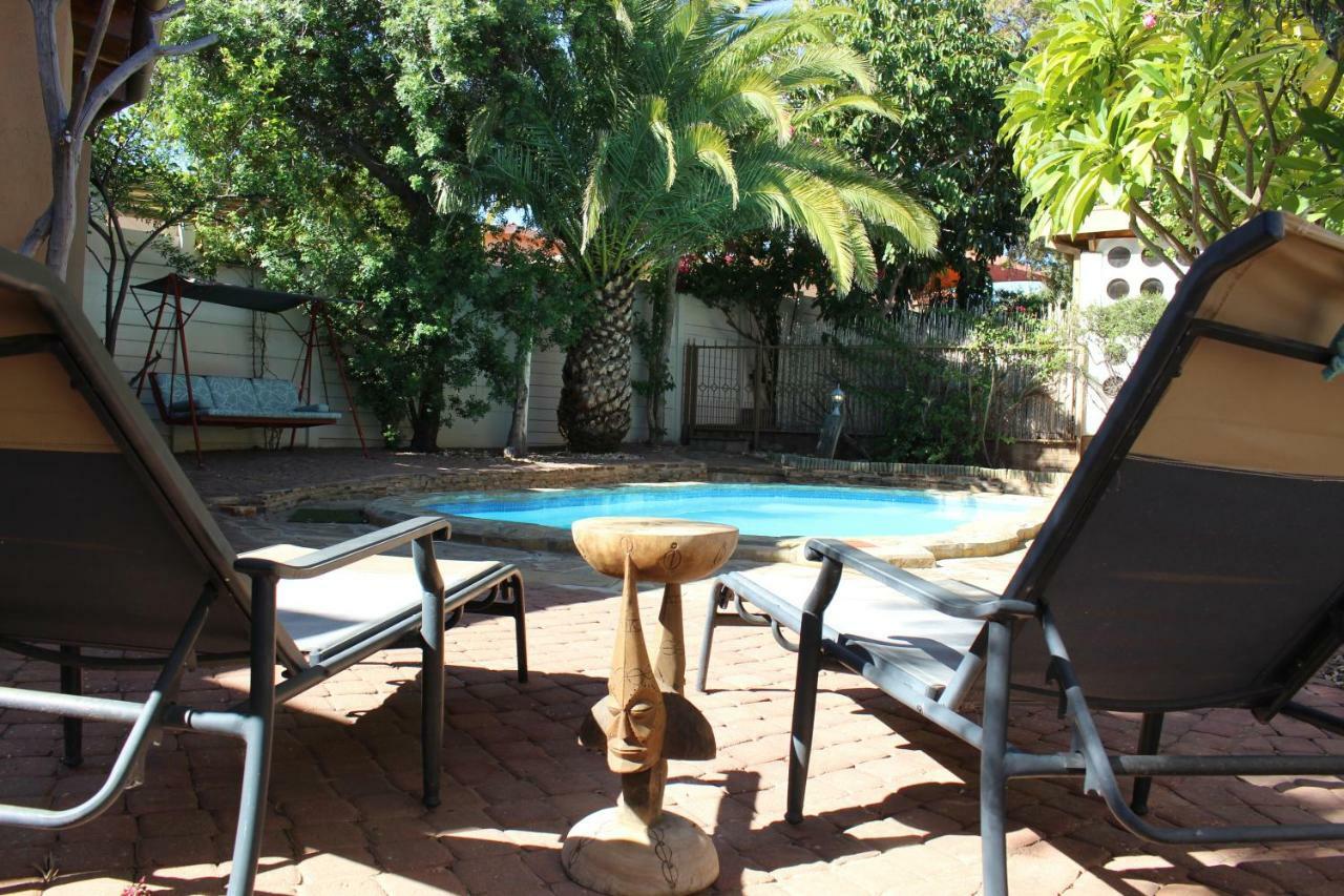 Caotinha Guest Cottage Windhoek Bagian luar foto